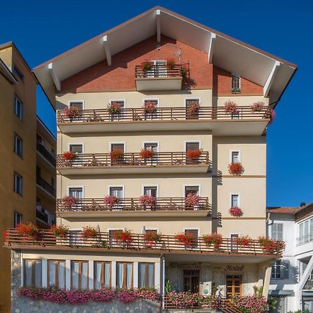 ホテル Miramonti Calizzano エクステリア 写真