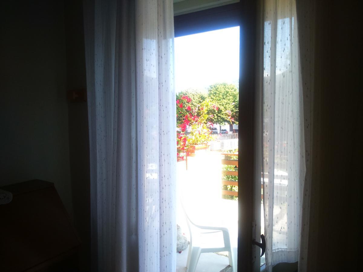 ホテル Miramonti Calizzano エクステリア 写真