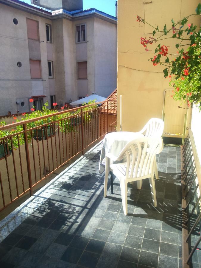 ホテル Miramonti Calizzano エクステリア 写真